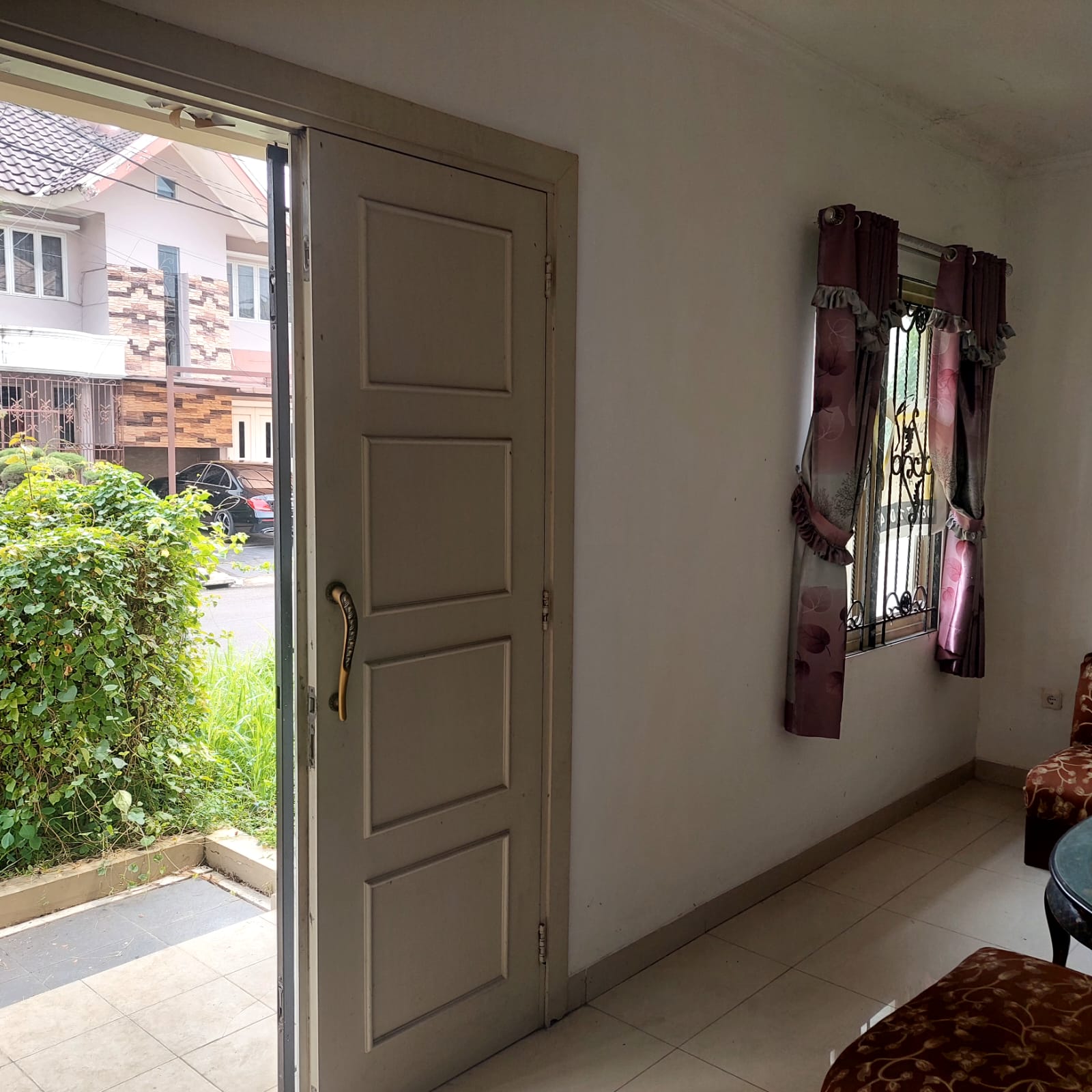 Rumah Disewakan Full Furnished di Lippo Cikarang